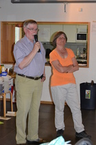 Seppo Hurme ja Päivi Näretie muistelivat lähes 20 vuoden takaisia tapahtumia sukuseuran alkutaipaleelta.